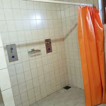 Hébergement de vacances Centre Sportif Du Plateau *